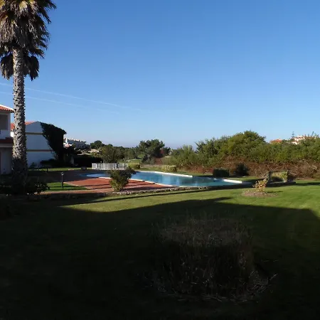 Holiday home Golf, Praia, Piscina, Ar Puro *